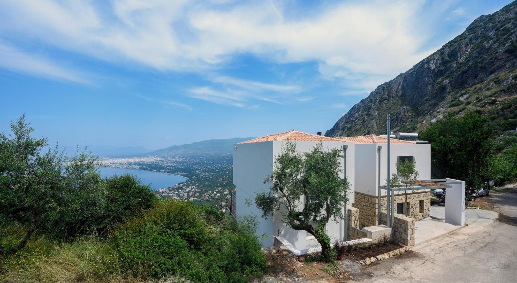 Lithos Retreat 2 Apartment Kalamata Exterior photo