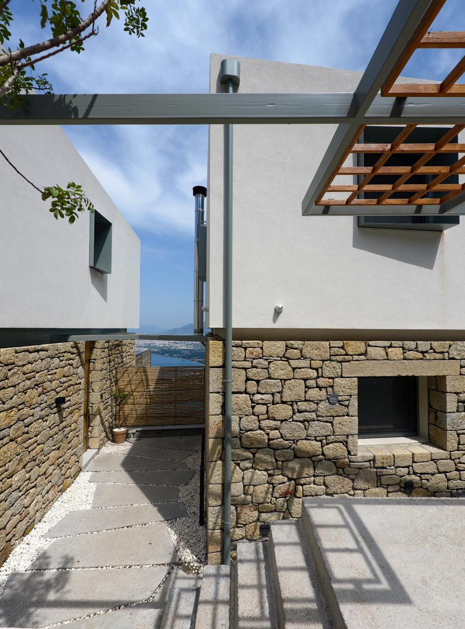 Lithos Retreat 2 Apartment Kalamata Exterior photo